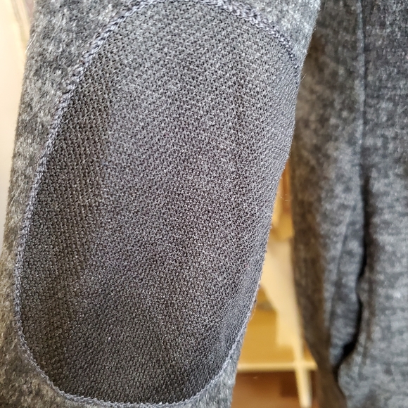 Acting Pro Long Sleeved Thick Shirt - Picture 6 of 8